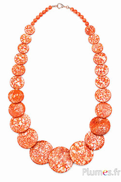 Halsketting met 33 kralen - lengte 52 cm - oranje